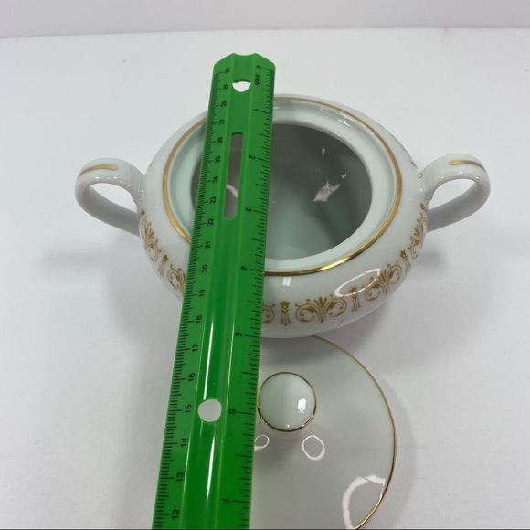 Sheffield Fine China Sugar Bowl Dish with Lid - Picture 8 of 13